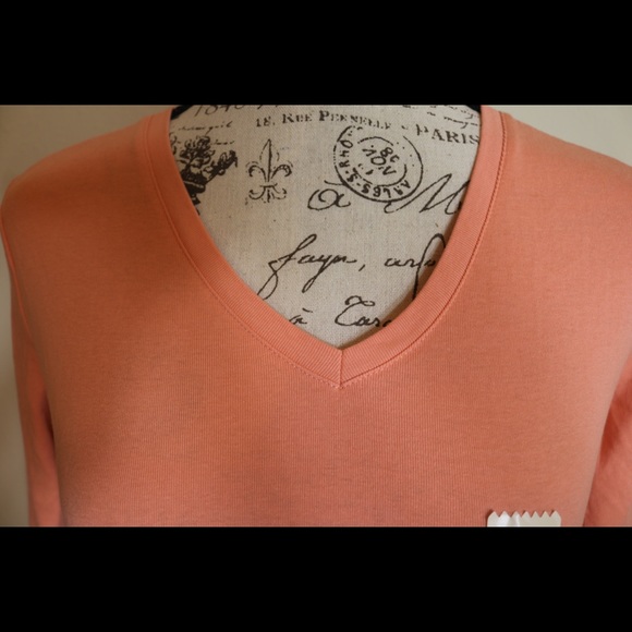 New with tags St. John’s Bay v neck long sleeve - Picture 5 of 7